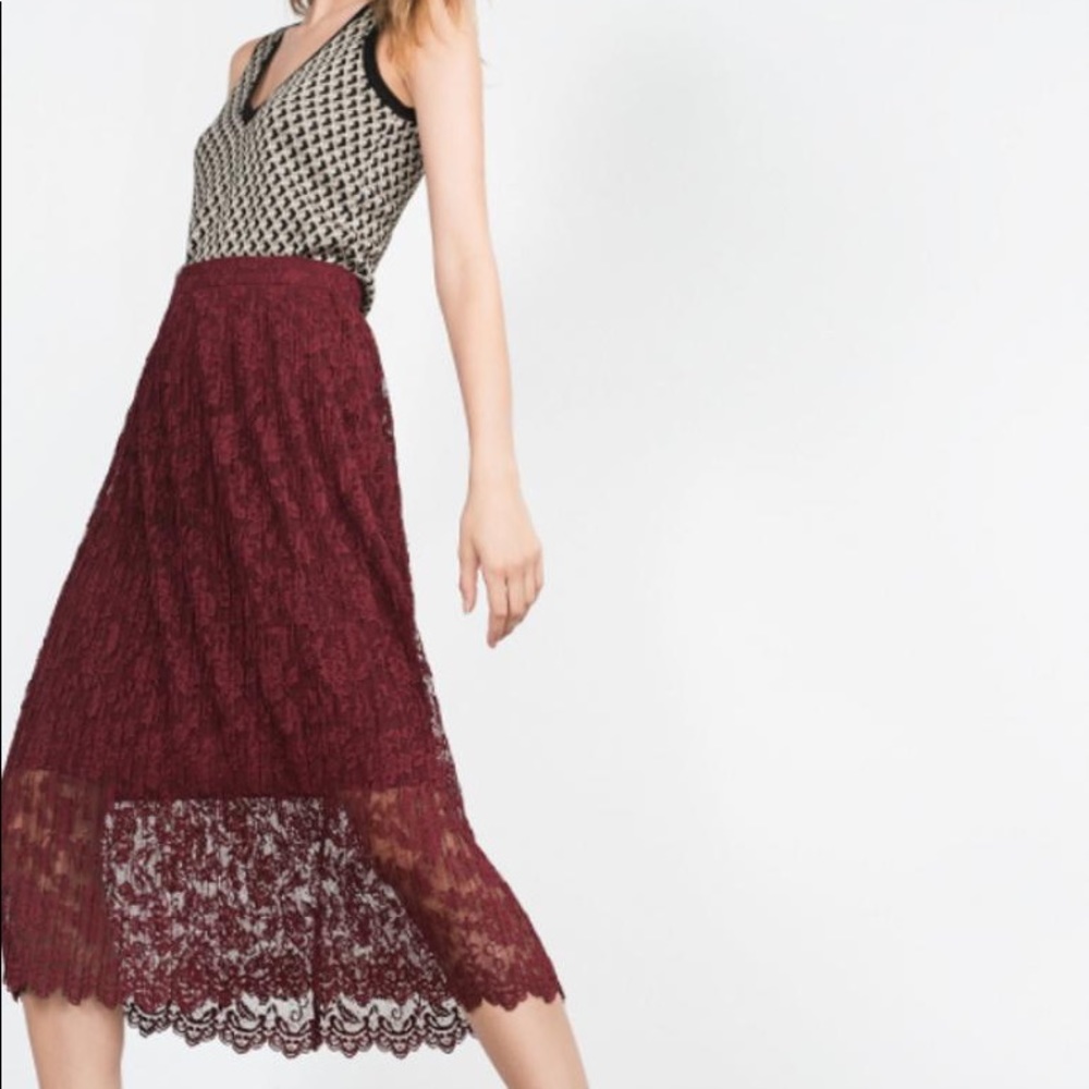NWOT Zara lace burgundy midi skirt